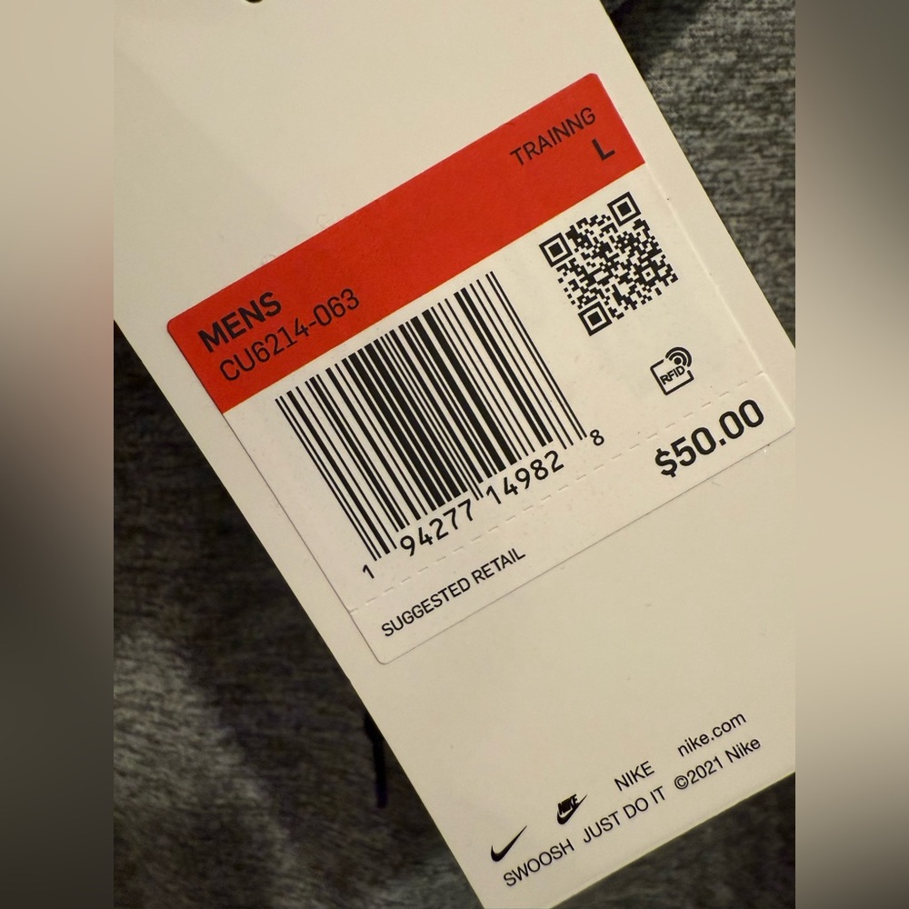 Nike Men's Heather Gray Pullover Hoodie - Picture 4 of 5